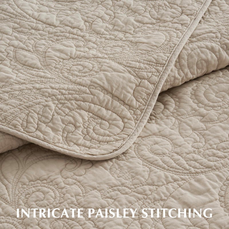 EVERGRACEHOME EVERGRACE 100% Cotton Paisley Quilt Set, King Size 3 Piece Set â€“ Prewashed Lightweight Bedspread with 2 Shams, Soft & Breathable Matelasse Coverlet for All-Season Comfort, Flax Beige - Image 3
