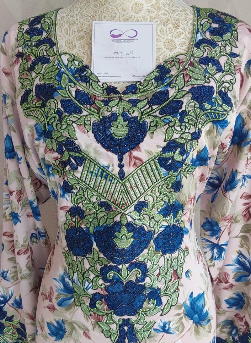 الريش البنفسجي  ALREESH  25 MUKHAWER GULF EMBROIDERY WITH HIS OWN HANDS READY-MADE - Image 2