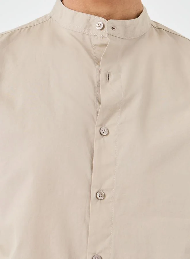 Styli Styli Solid Mandarin Collar Regular Fit Poplin Shirt