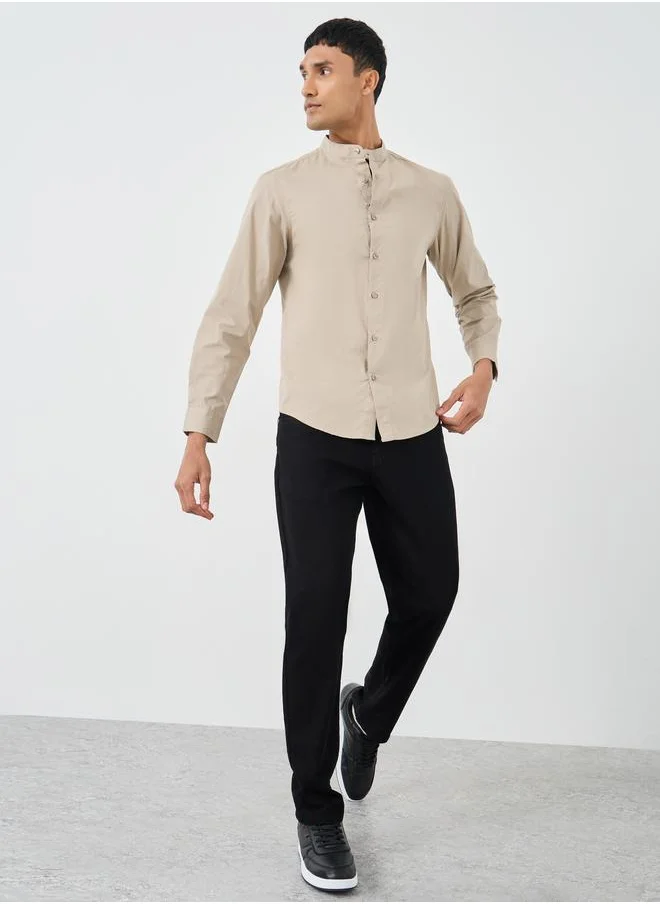 Styli Styli Solid Mandarin Collar Regular Fit Poplin Shirt