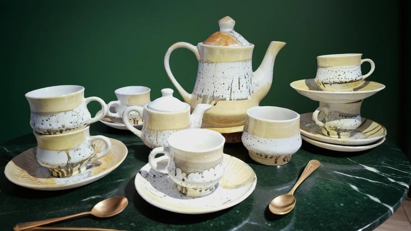 FARIYA FariyaFariya Premium Ceramic Tea Cup with Saucer Tea Set 17 Pieces Cups Saucers with Kettle Set Crockery Set Ideal for Daily Use Gifting Design 2 - Image 3