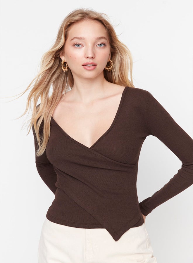 trendyol Dark Brown Fitted Double Breasted Neck Long Sleeve Ribbed Stretch Knitted Blouse TWOAW21BZ1274 - Image 1
