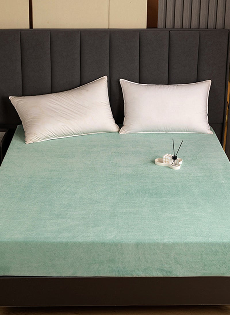 Sharpdo 3-Piece Bedding Set, Thickened Milk Velvet Fitted Sheet Set, with 2 Pillowcases, Suitable for 2-Meter Bed (200*220cm) - Image 2