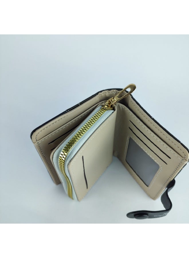 محفظة جلد نسائية عالية الجودة مقسّمة وتتسع لجميع أغراضك - Image 4