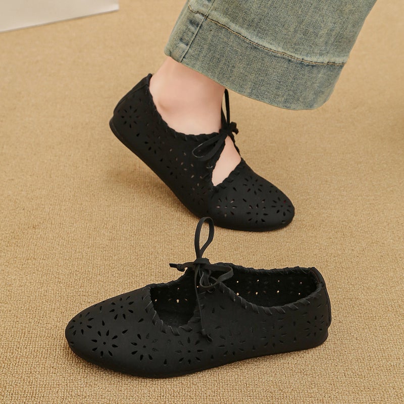 2026 Spring/Summer Vintage Flat Leather Shoes for Women, Lace-Up Hollow-Out Mary Jane Shoes, Breathable Single Shoes, Versatile Granny Shoes - Image 5