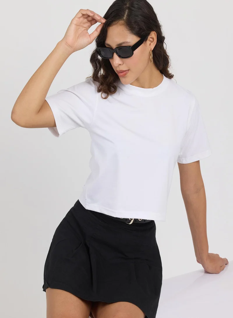 PINACOLADA Women's Daisy White Solid Crop Tee For Casual Wear | Crew Neck | Short Sleeve | Pull On Closure | Top Designed With Comfortable Fit For Woman & Girls