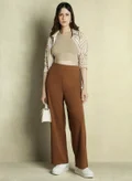 دينيس لينغو Brown
