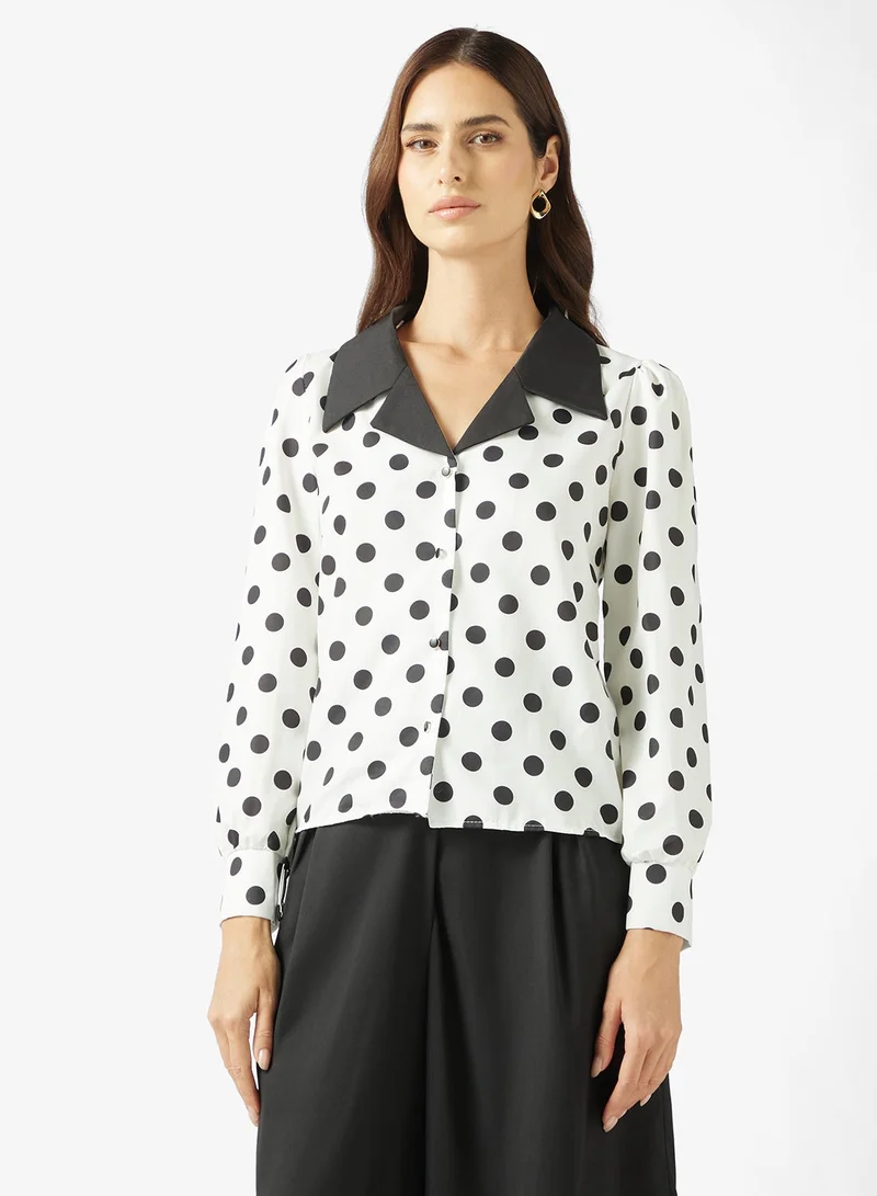 ايلا قميص بنقشة منقطة