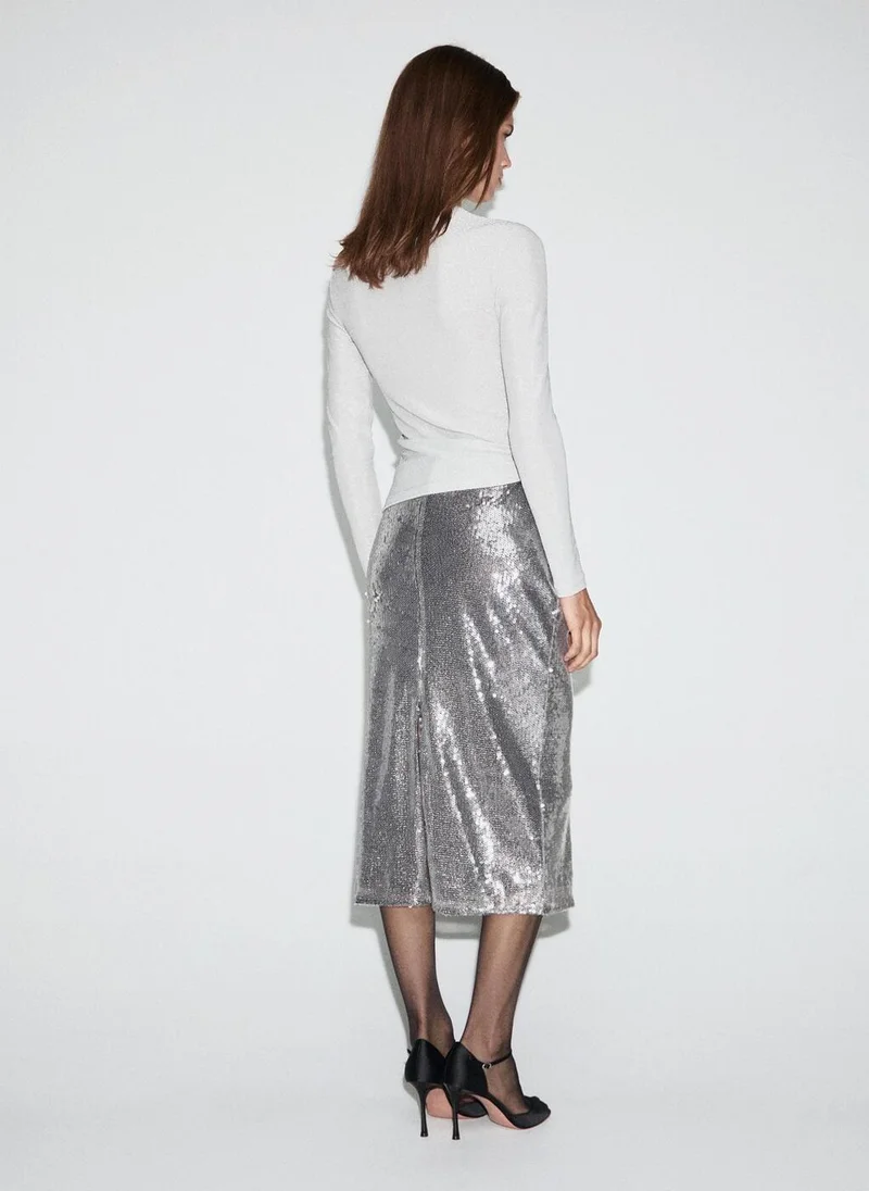 مانجو تيشيرت لوريكس بياقة بيركنز