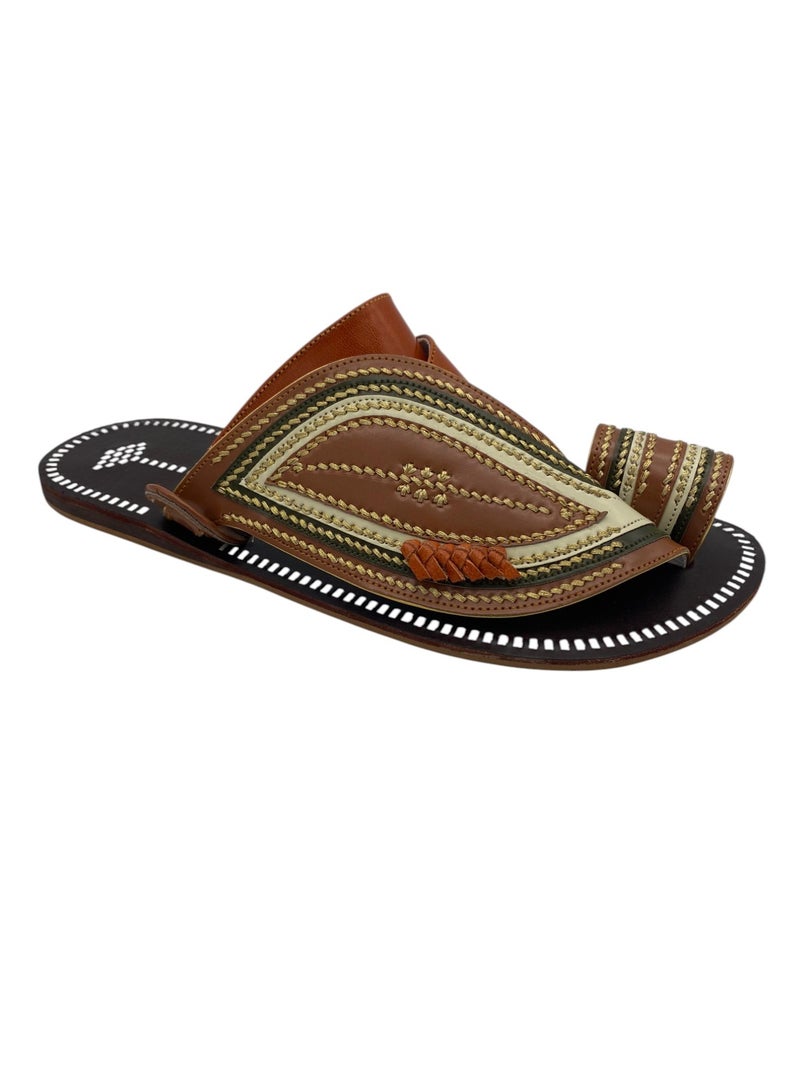 AL Fanoos Handcrafted heritage leather slippers  - Image 1