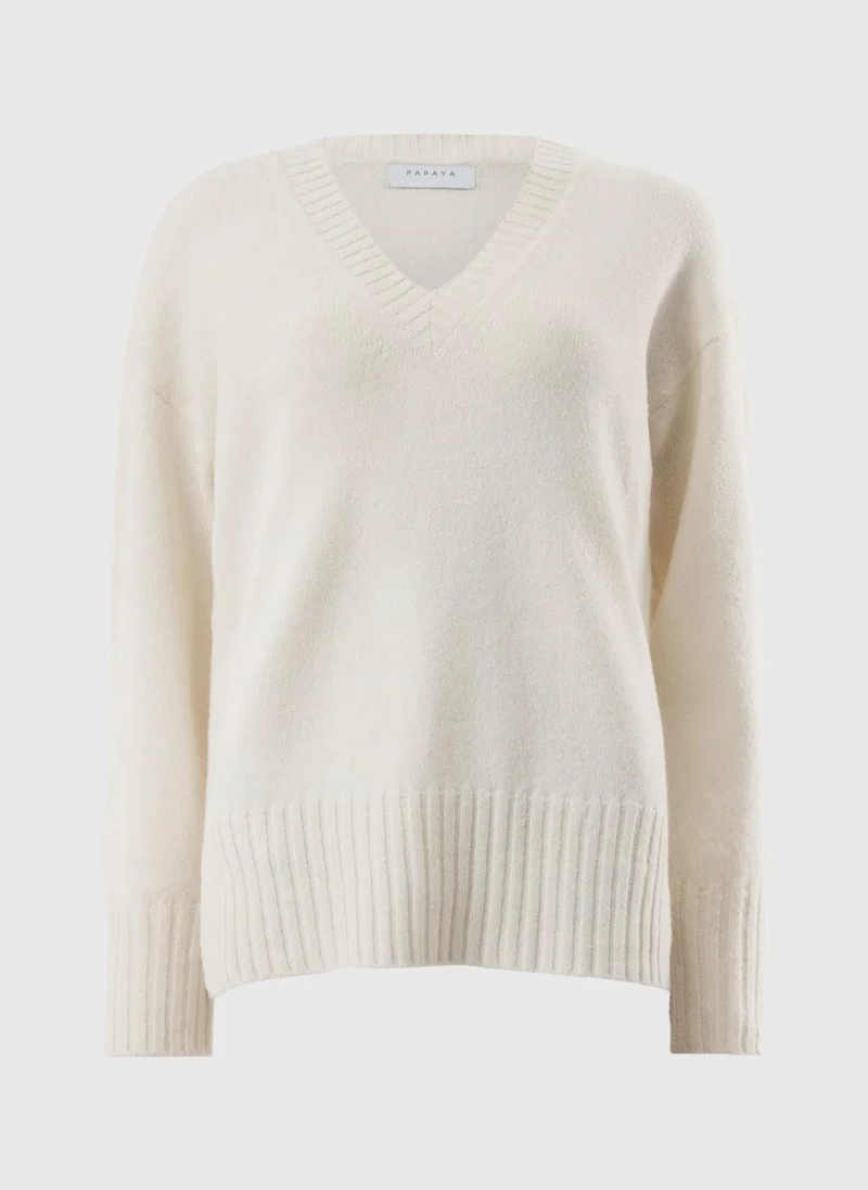 Matalan Cream V-Neck Knitted Jumper