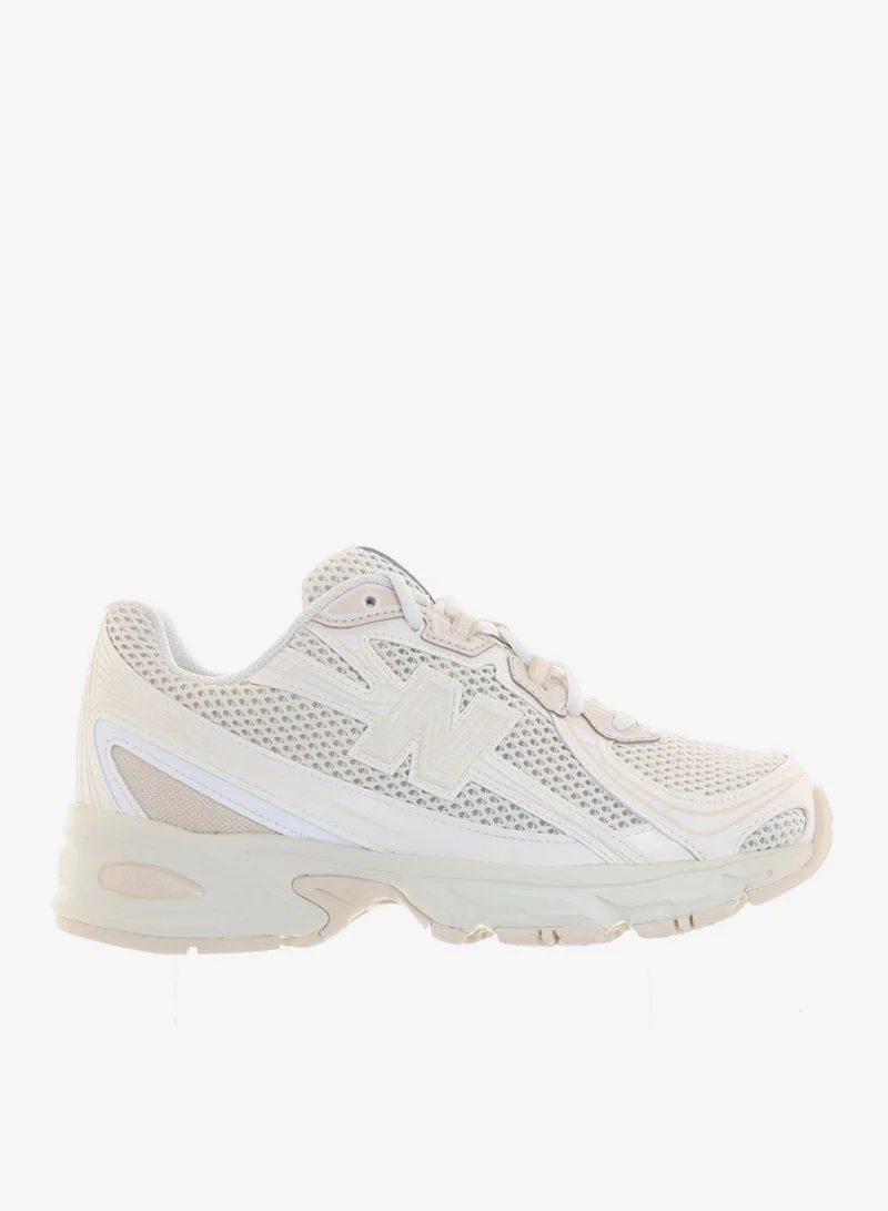 740 Sneakers