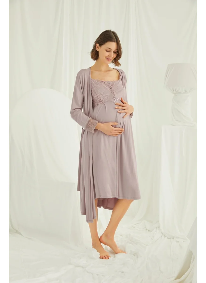 Monamise Women's Lace Front Buttoned Maternity and Postpartum Dressing Gown Set