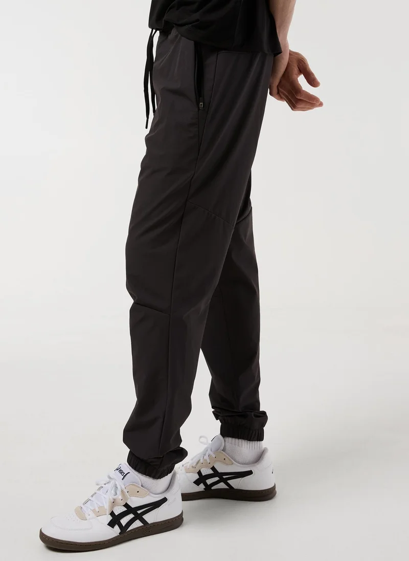 American Eagle 24/7 Tech Jogger