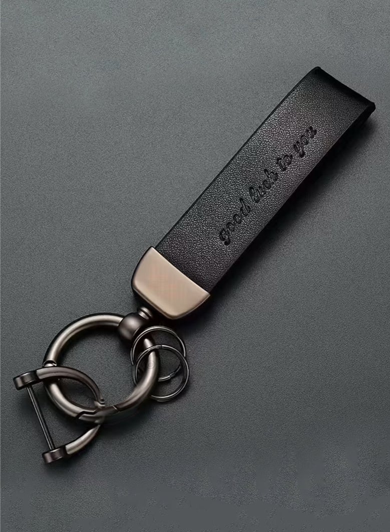 سلسلة مفاتيح سيارة من الجلد الصناعي (PU) مكونة من 3 قطع مع مشبك معدني، حامل مفاتيح فاخر ومتين للرجال والنساء، هدية أنيقة بلون موحد لمفاتيح السيارة - Image 3