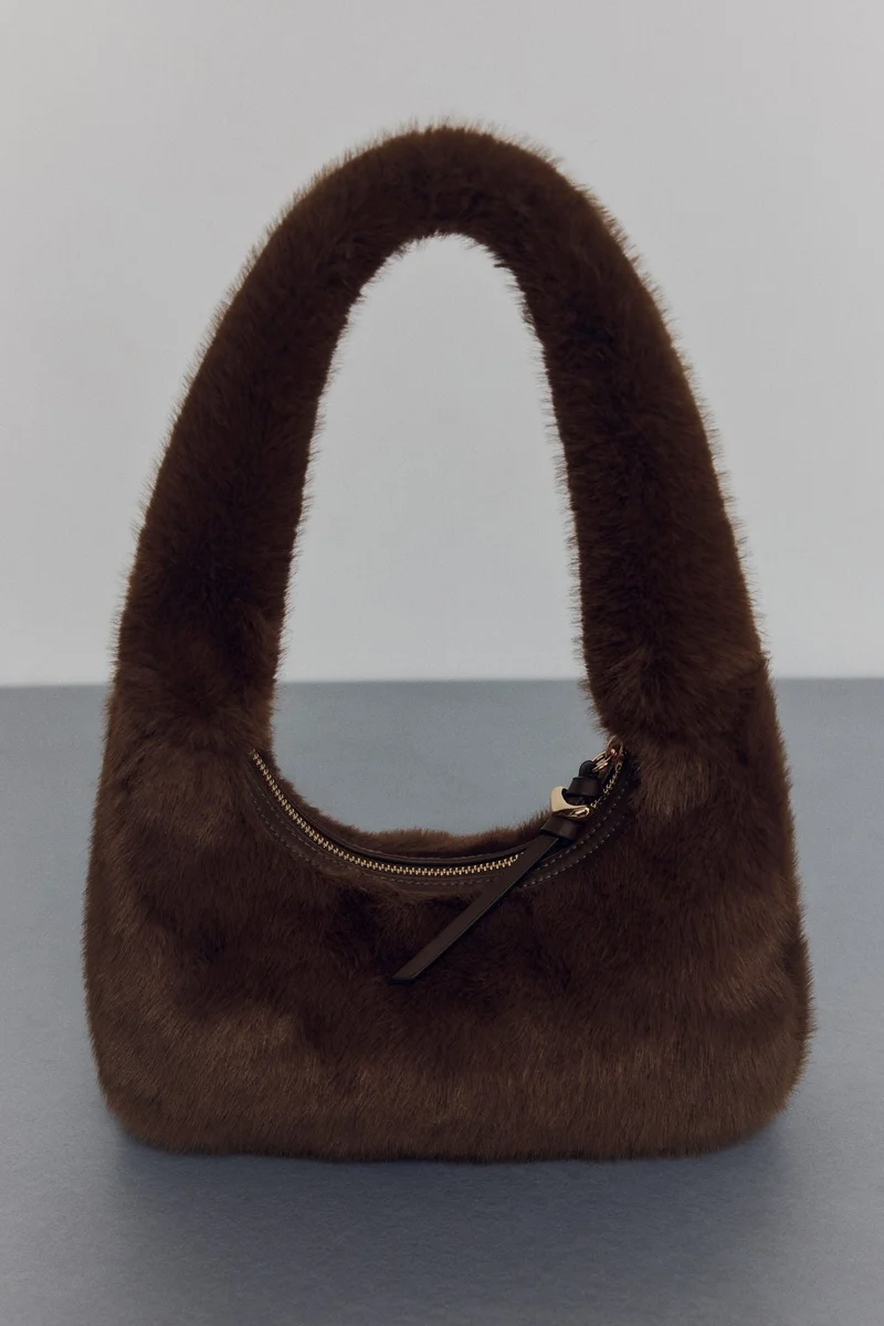 اتش اند ام حقيبة كتف