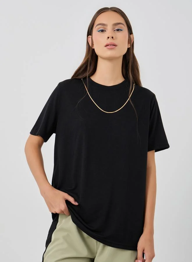 Take Two Round Neck Short Sleeve T-Shirt with Chain Detail