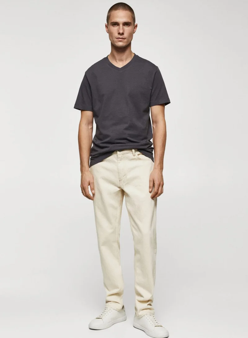 Mango Man Essential V-Neck T-Shirt