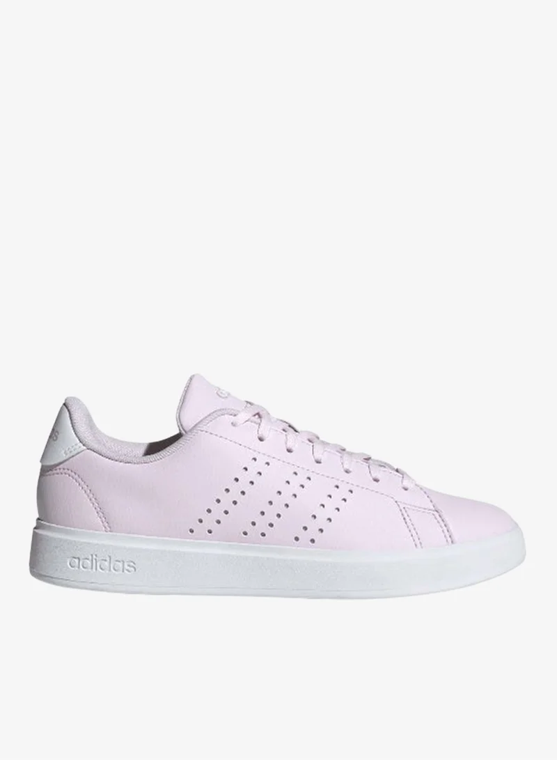 adidas أحذية رياضية وردية  .