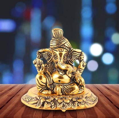 Lavanaya Silver -Lord Ganesha Idol Ganpati Idol Showpiece | Statue (10 Cm x 11 Cm x 11 Cm, Gold Plated) - Image 1