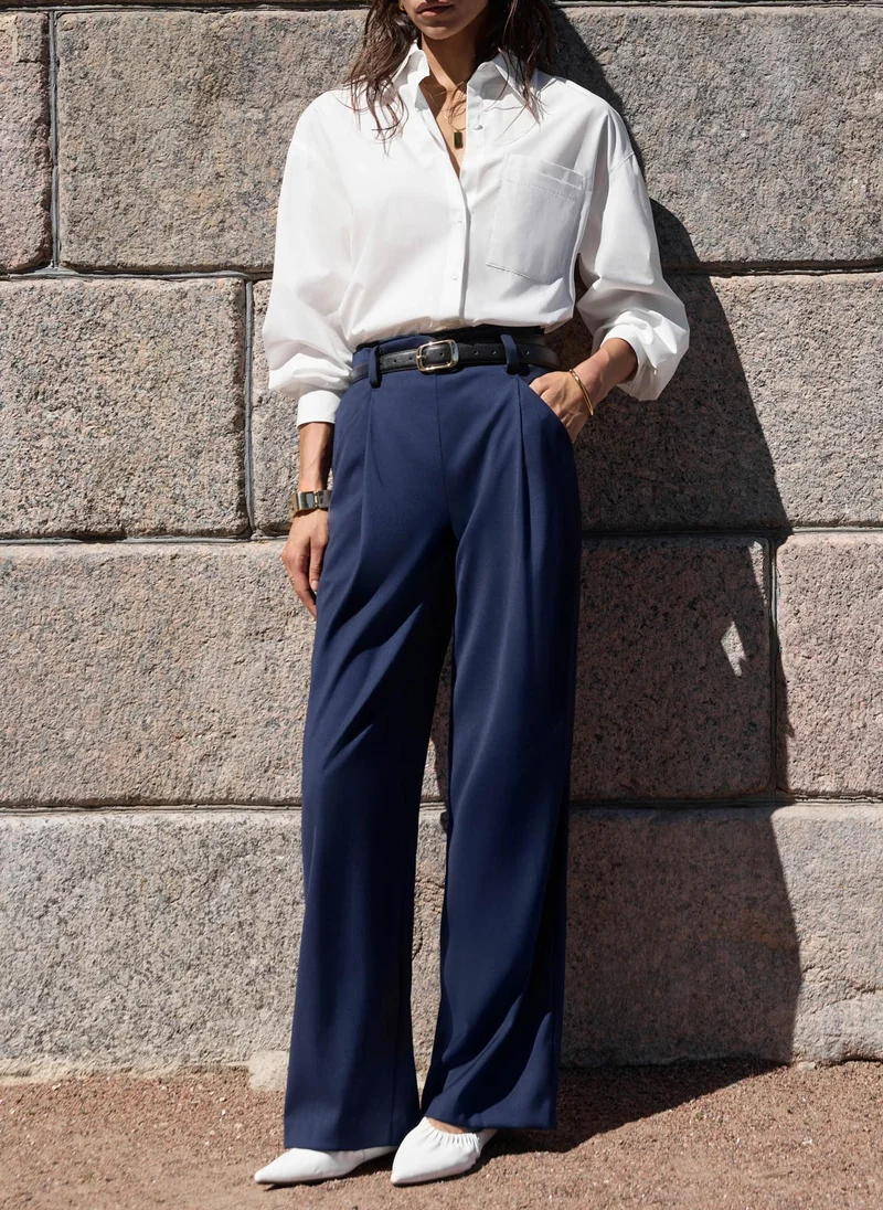 Lichi Flared suiting trousers with waist pleats