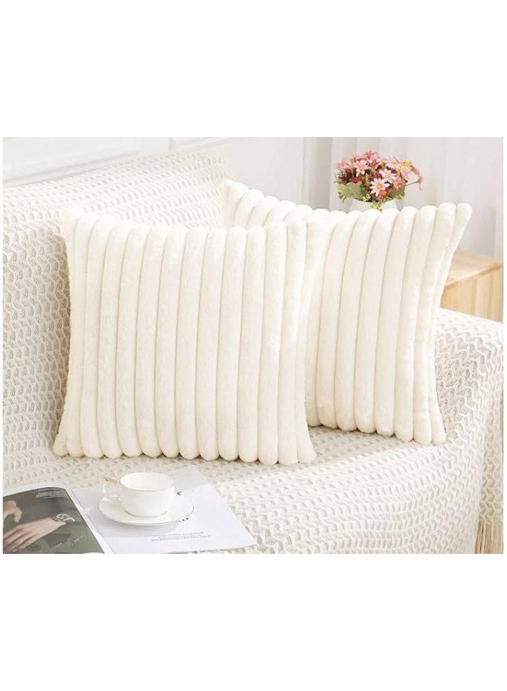 2-piece imported faux fur cushion set. Very thick and soft to the touch. Features a zipper closure with excellent, professional finishing. Made of imported, factory-finished faux fur. Very dense, size 45*45. - Image 1
