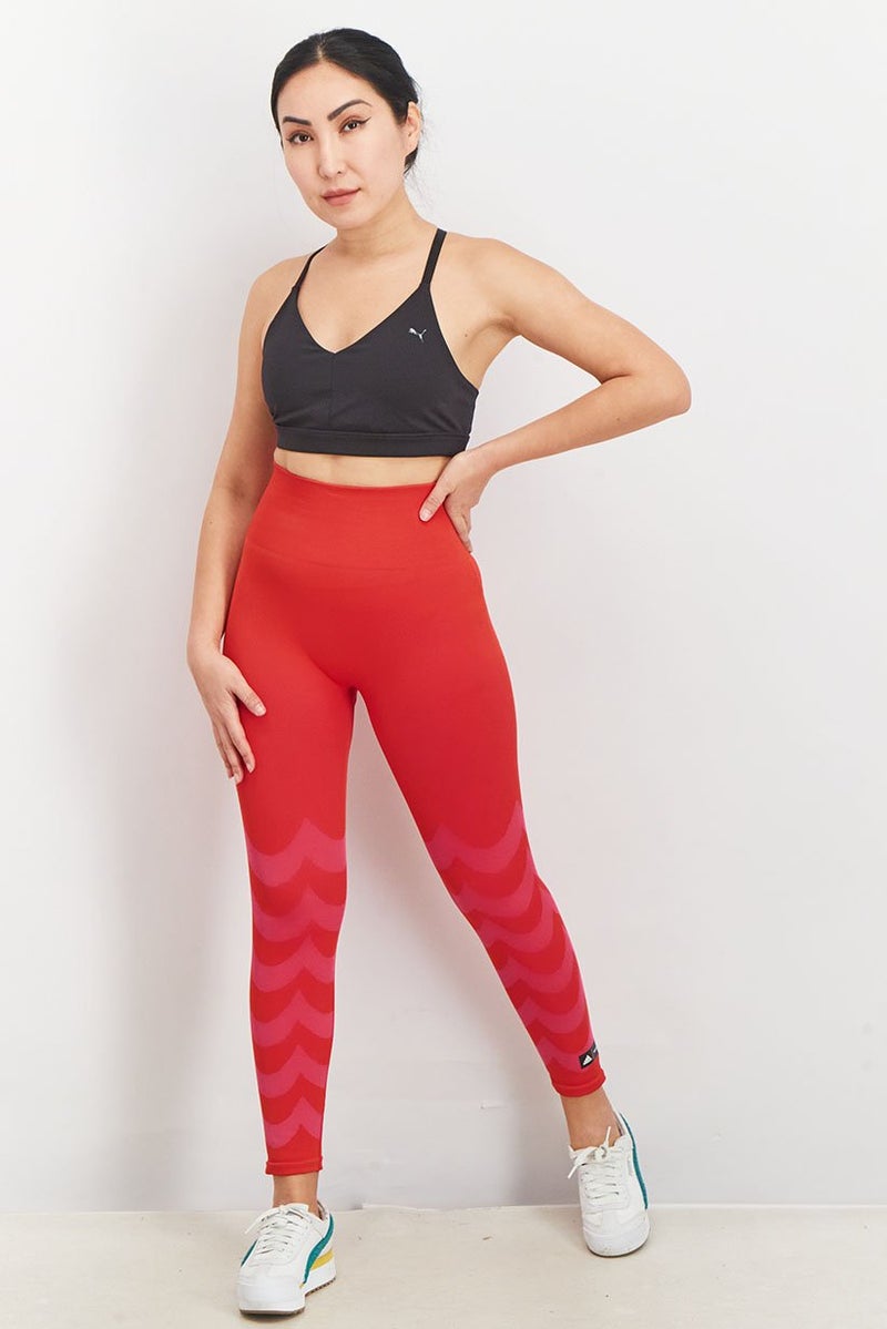 Adidas ليجنغز تدريب مطبوعة للنساء، حمراء - Image 2