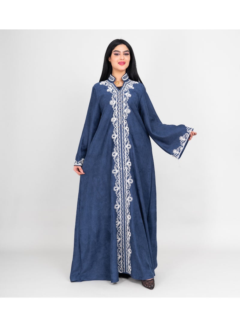 اكسا جلابية شتوية أنيقة بتطريز أمامي أزرق - Image 1