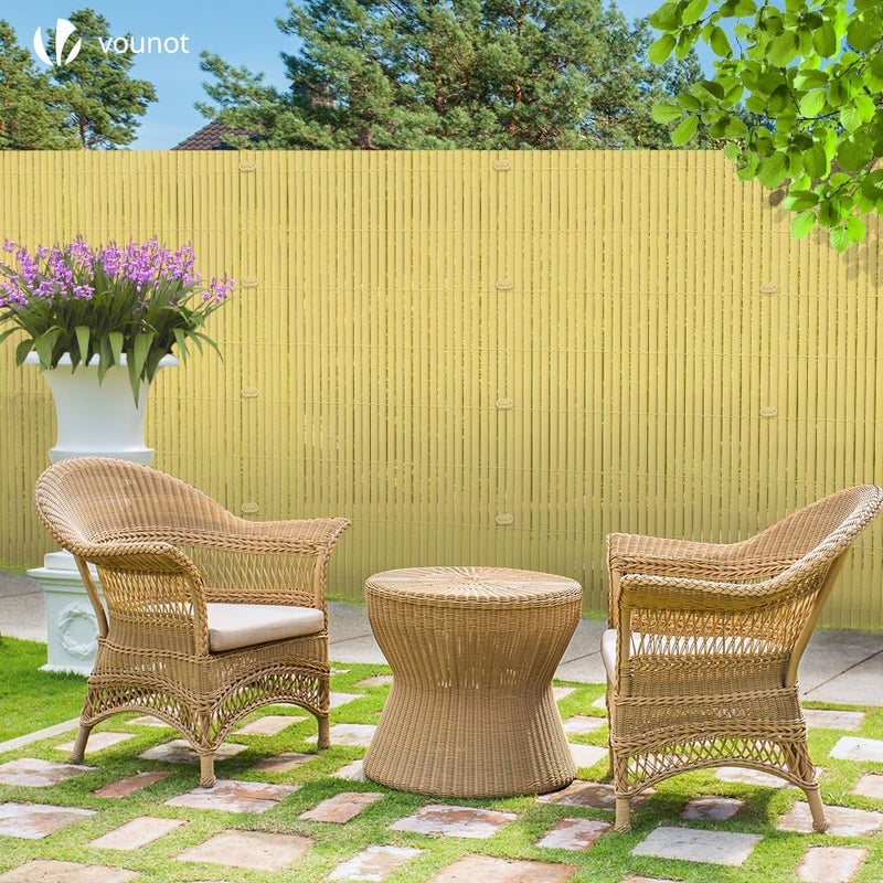 VOUNOT سياج حماية الخصوصية من PVC، مقاس 80 × 500 سم، مزود بدعامات مقواة لحماية الخصوصية في الحديقة والشرفة والتراس، يوفر حماية من الرياح وأشعة الشمس في الهواء الطلق، لون بامبو - Image 4