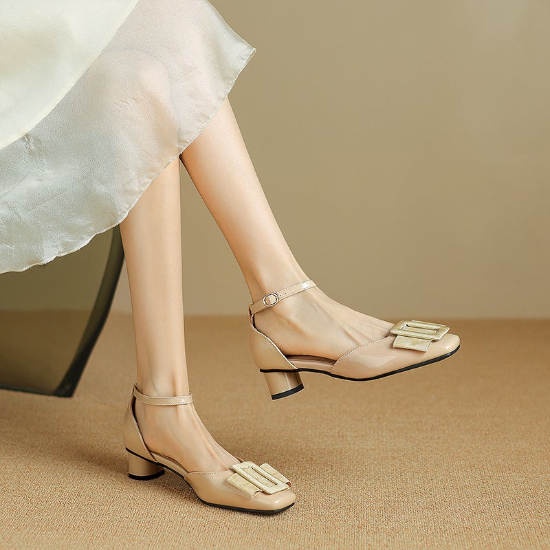 Source 2024 Summer Mid-Heel Women'S Shoes 32-43 Plus Size Buckle Sweet Bow Hollow Sandals - Image 4