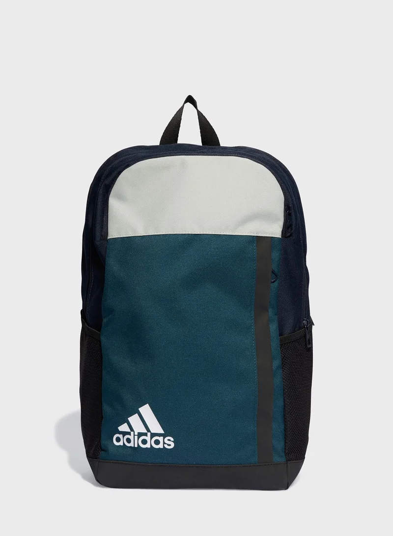 adidas شنطة ظهر كلاسيكية