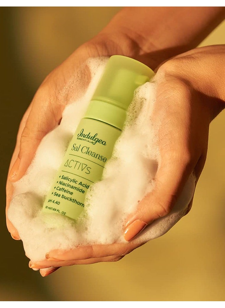 Indulgeo ESSENTIALS Indulgeo Essentials 1% Salicylic Acid Foaming Face Wash for Remove Excess Oil Oily Skin 50ml  - Image 2