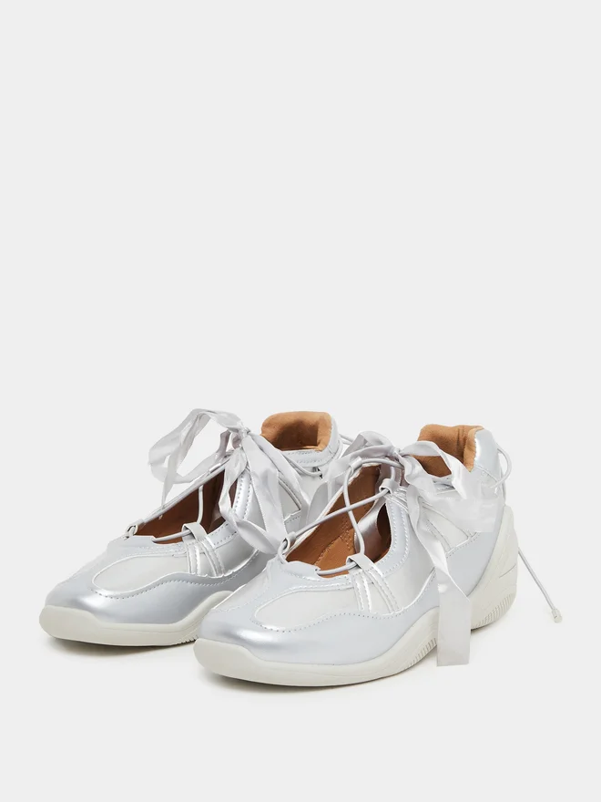 Styli silver Women Silver Metallic Sneakers for Women | Best Price UAE