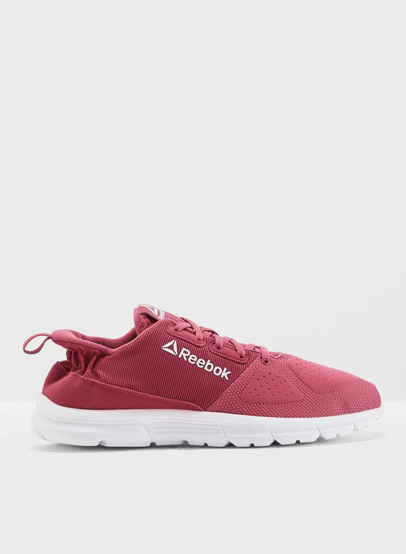 Reebok Aim MT