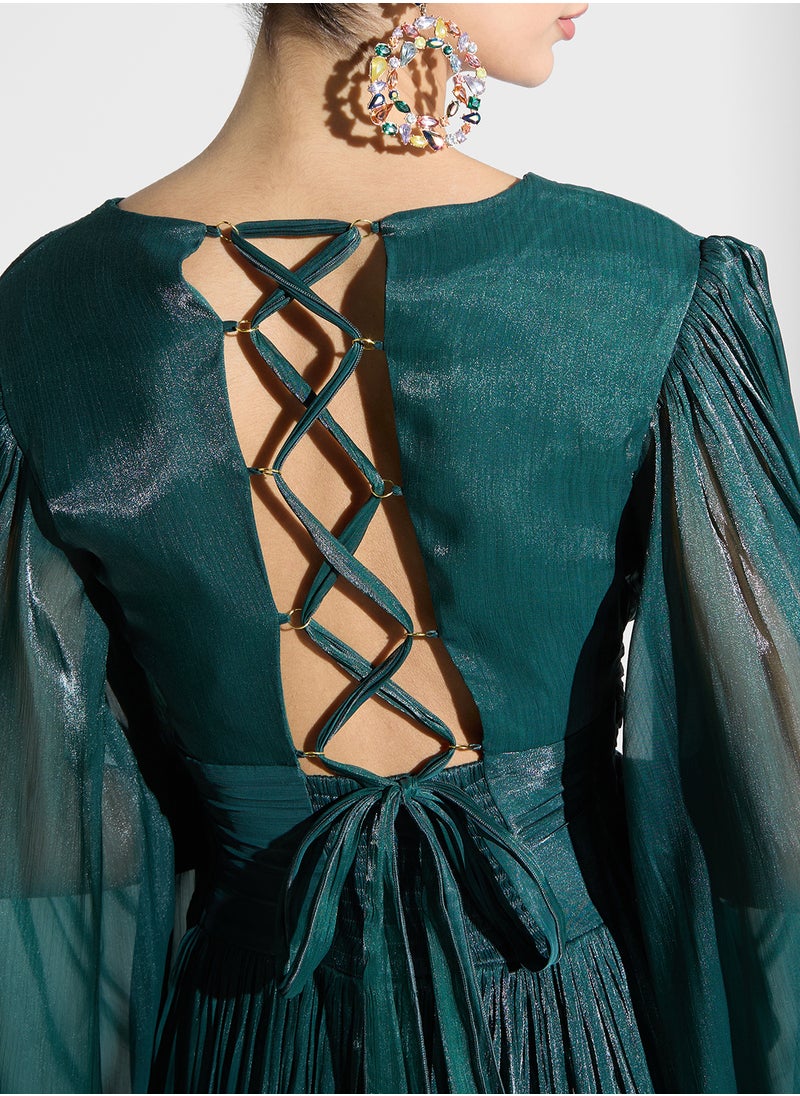 Namshi x Deep Neck Dress With Slit  - Image 4