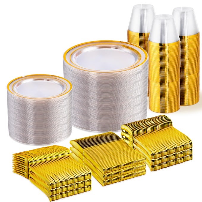 600 PCS CLEAR GOLD DISPOSABLE DINNERWARE SET FOR 100 GUESTS CLEAR AND GOLD PLASTIC PLATES GOLD RIMMED PLASTIC DINNER SALAD PLATESCUPSSILVERWARE SET FOR WEDDING AND EASTER EVENTS