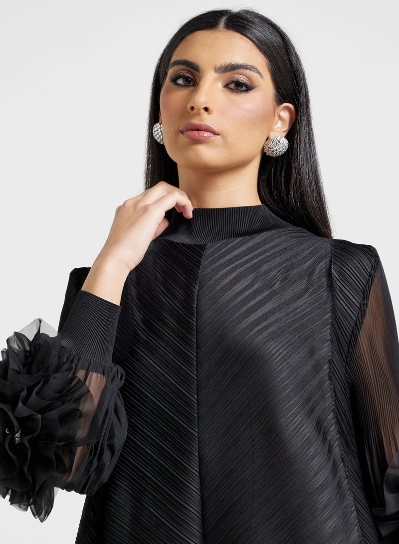 Khizana Dress With Exaggerated 3D Sleeve Floral - Image 3