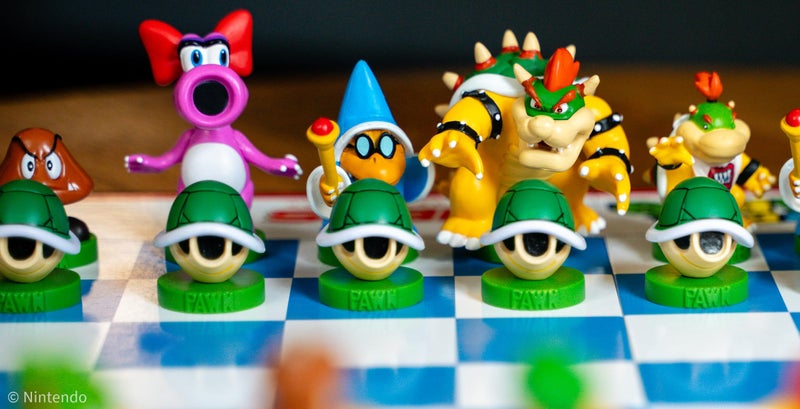 USAopoly Super Mario Chess Set 32 Custom Sculpt Game Pieces Including Iconic Characters Mario Luigi Peach Toad Bowser Super Mario Themed Chess Game - Image 3
