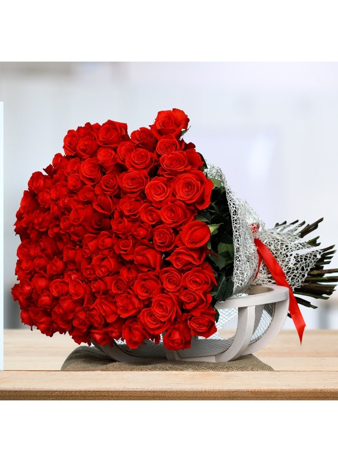 100 Fresh Live Red Roses bouquet