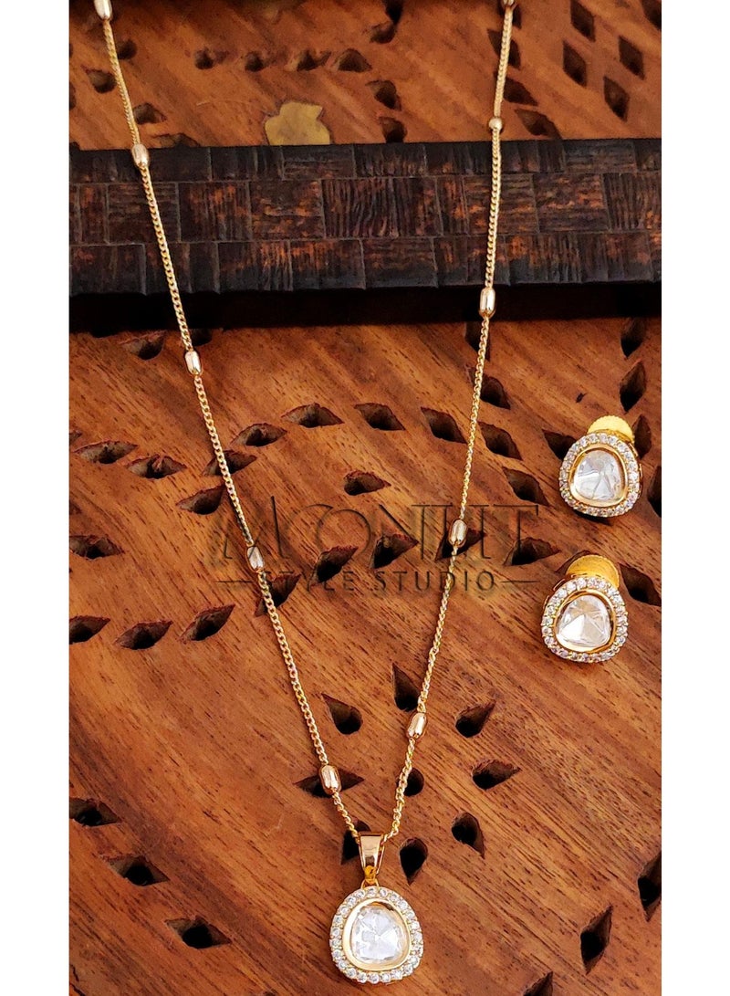 Gold-Tone Floral Pendant Set | Clear Stone Design