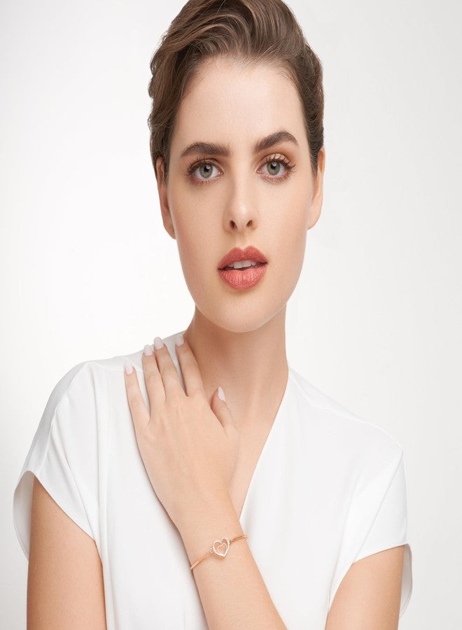 مورجان آند بايدج سوار مورغان آند بيج للنساء، مطلي بالذهب الوردي عيار 14 قيراطًا، مرصع بالألماس البرونزي، بتصميم قلبين مفتوحين بلونين - قطعة مجوهرات أنيقة مزودة بمشبك على شكل مخلب الكركند، تصميم مضاد للحساسية، 7.25 بوصة - Image 4