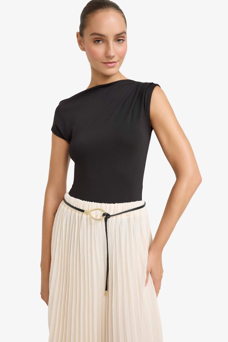 DeFacto One Shoulder Bodysuit - Image 4