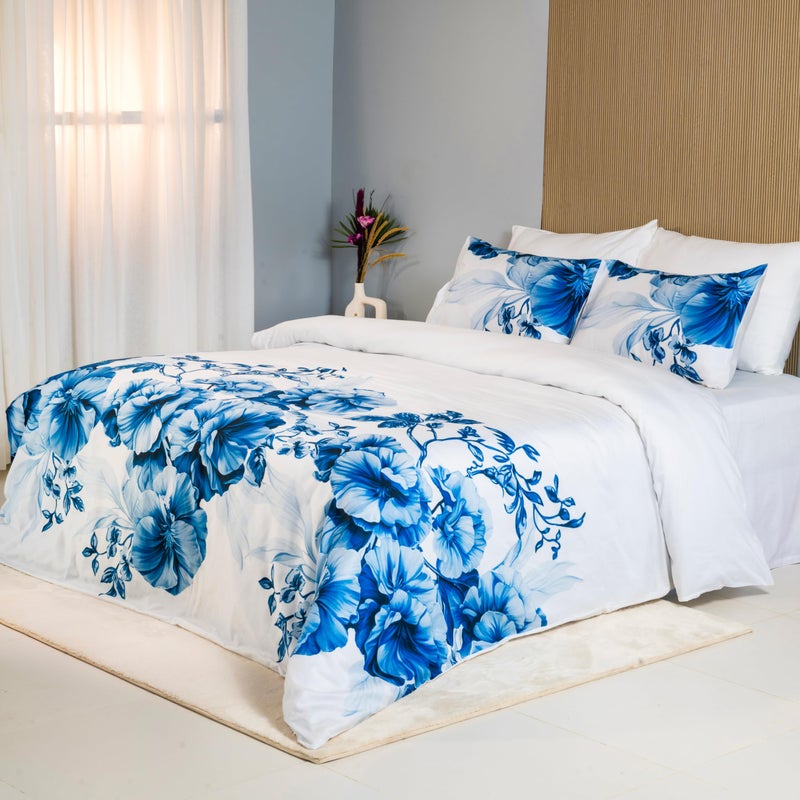 RUSTIQUE LINENS أقمشة رستيك | مطبوعة رقمياً بتقنية الحبر التفاعلي | مجموعة ملاءات سرير فاخرة 100% قطن عضوي 300 خيط | لمسة ناعمة تشبه الساتان | أزرق مزهر - Image 1