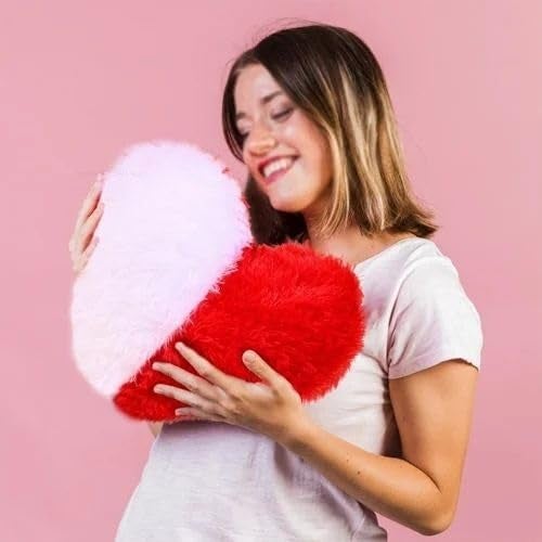 ToYBULK وسادة تويبلك الناعمة من القماش الفاخر على شكل قلب | 50 سم | لون أحمر وأبيض | هدية عيد الحب للأحباء - Image 2