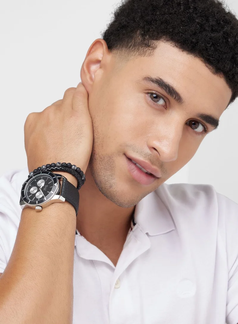 Robert Wood Sporty Analogue Watch & Beaded Bracelet Gift Set