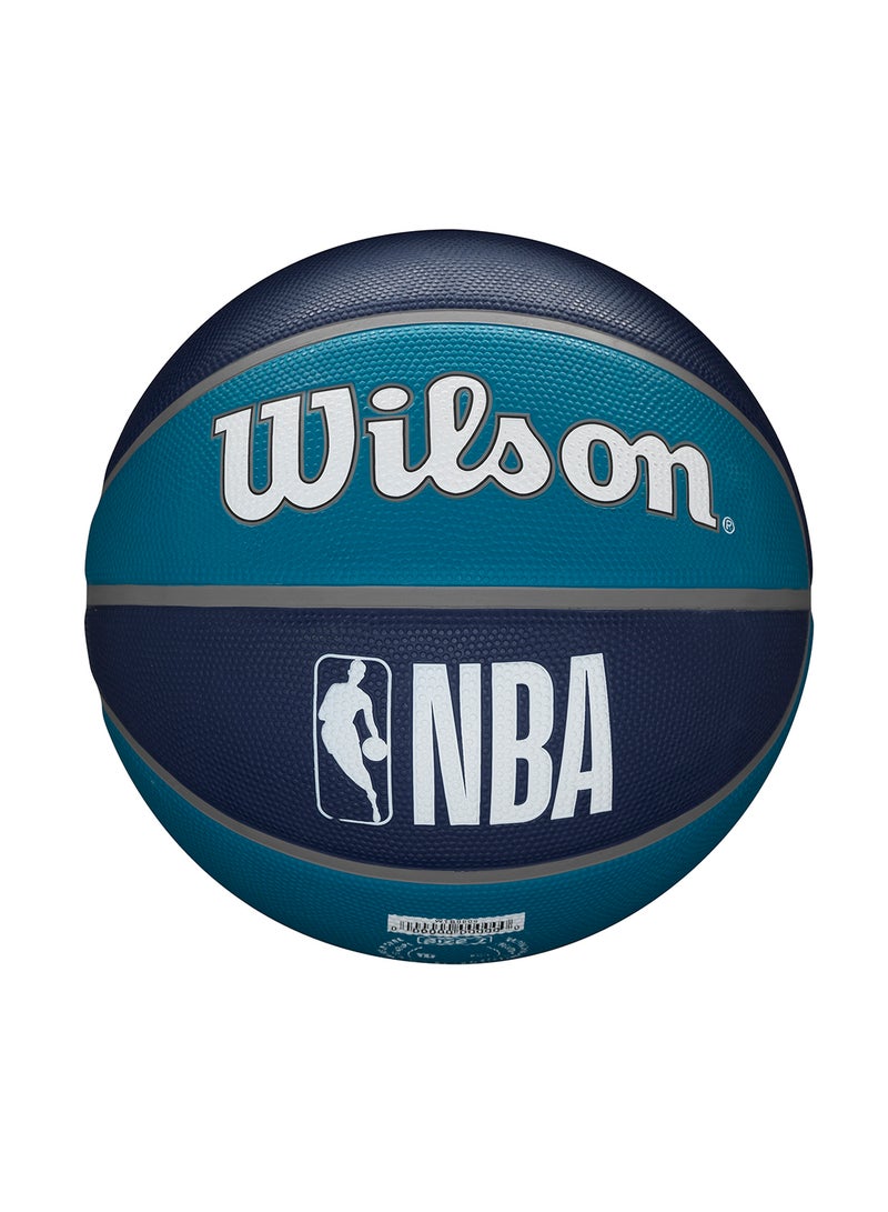 Wilson NBA Team Alliance Basketball Charlotte Hornets - Size 7 for +12 years old and Adults - Navy/Blue - Image 2