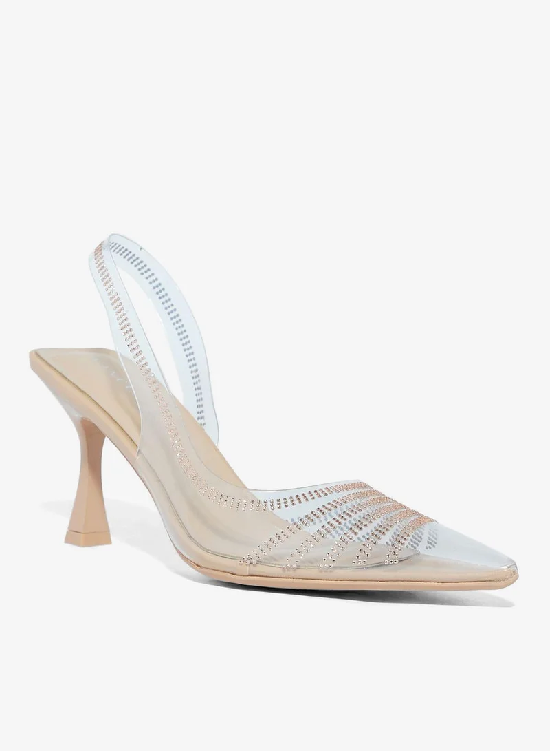 فينتشي حذاء بكعب مدبب