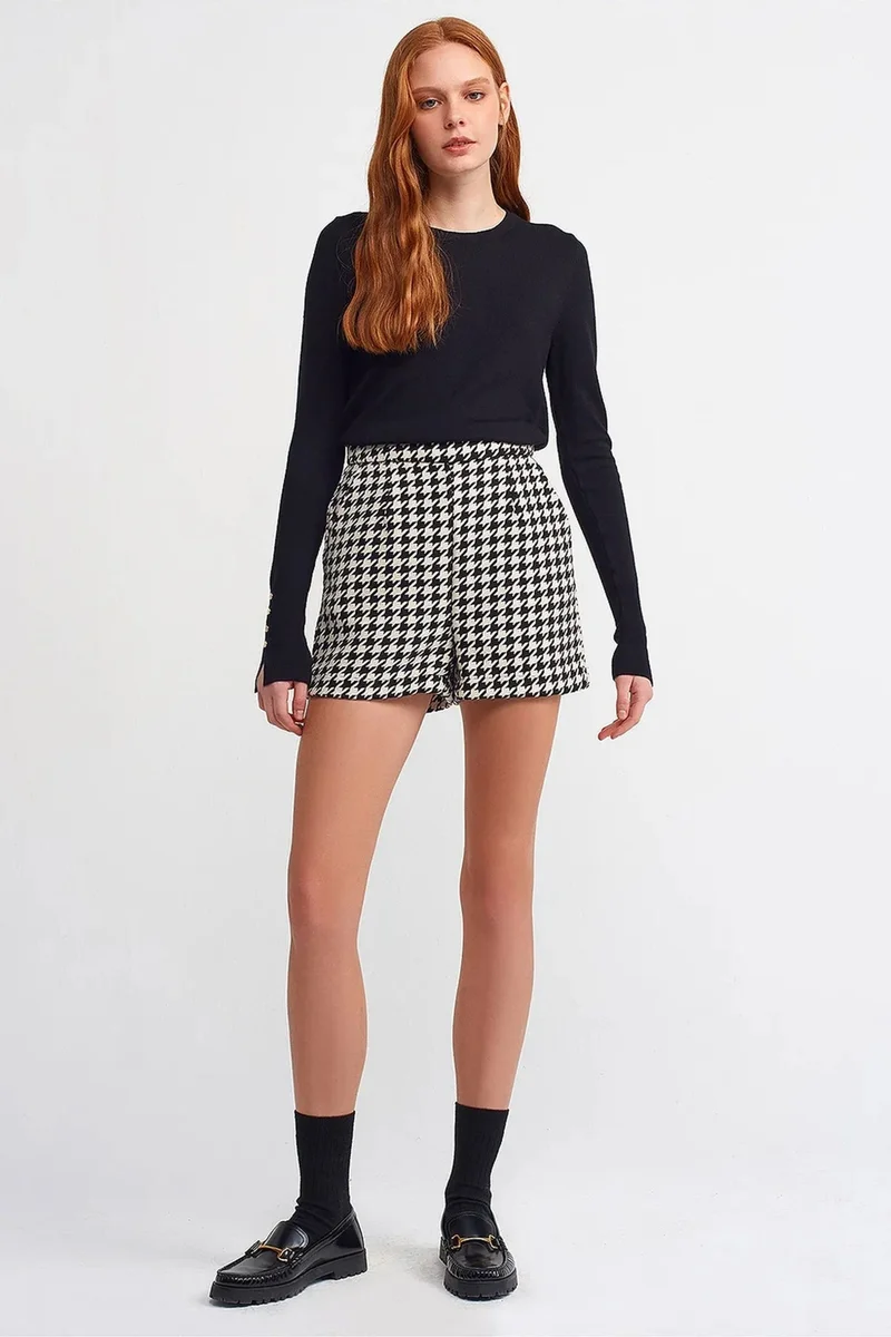 Dilvin Black DILVIN Ribbed Crew Neck Slim Fit Sweater for Women | Best Price UAE
