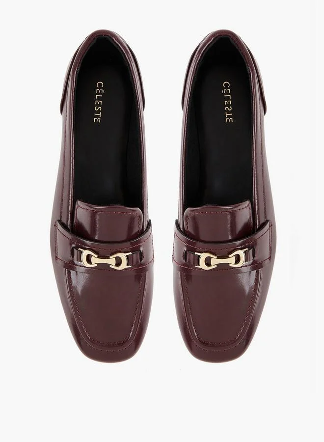 سيليست أحذية نسائية سهلة الارتداء بتفاصيل حزام الحصان