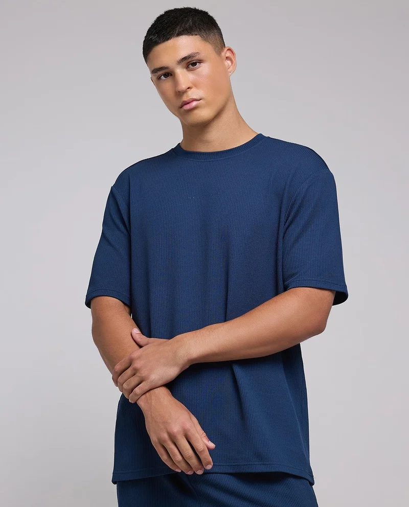 R&b Textured T-Shirt with Crew Neck and Short Sleeves